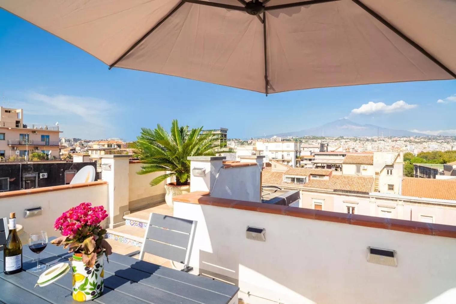 La Terrazza Sul Cielo Apartment Catania Luaran gambar