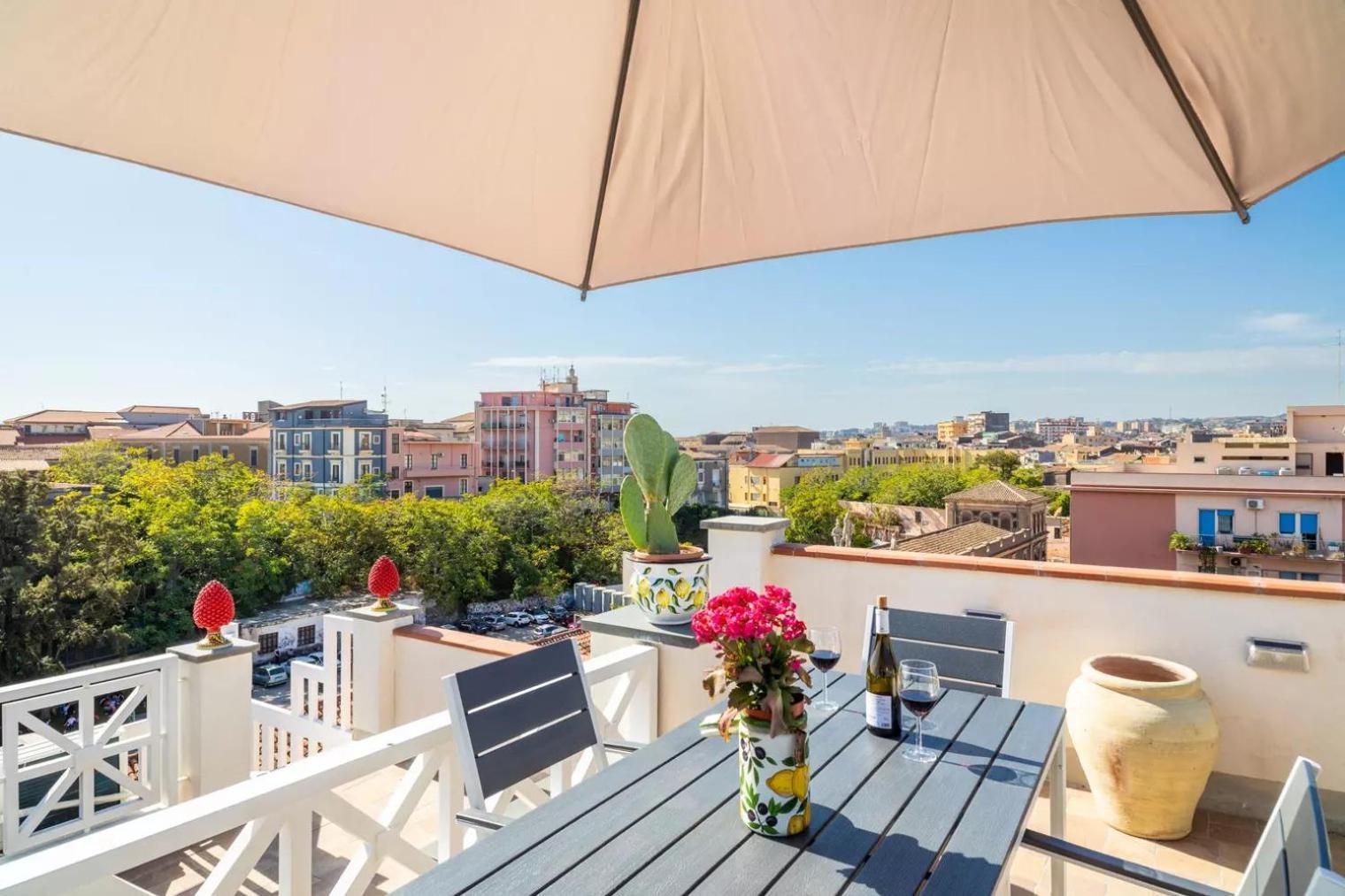 La Terrazza Sul Cielo Apartment Catania Luaran gambar