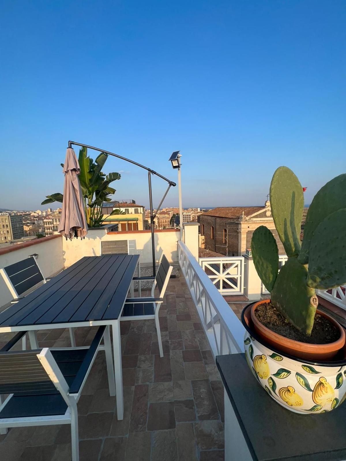 La Terrazza Sul Cielo Apartment Catania Luaran gambar
